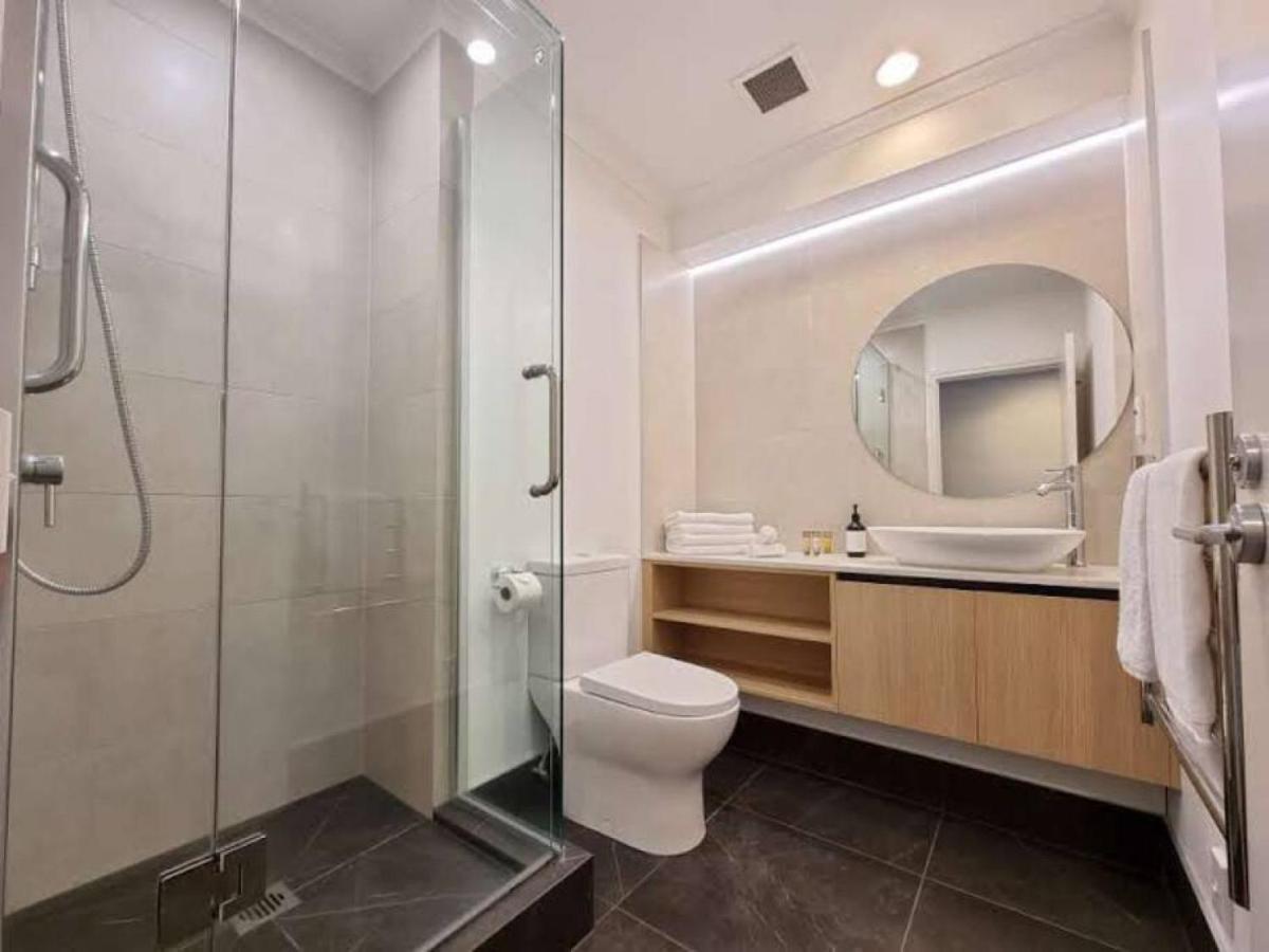 Sweet Escape Cbd Studio With Pool And Gym Auckland Exterior photo